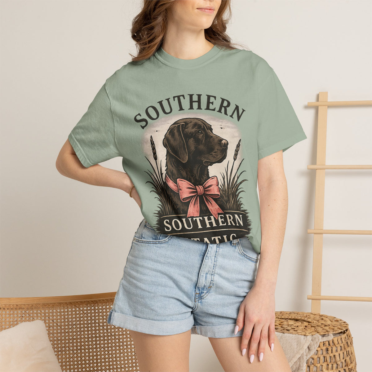 Southern Static Labrador Graphic T-Shirt — Vintage Dog Tee