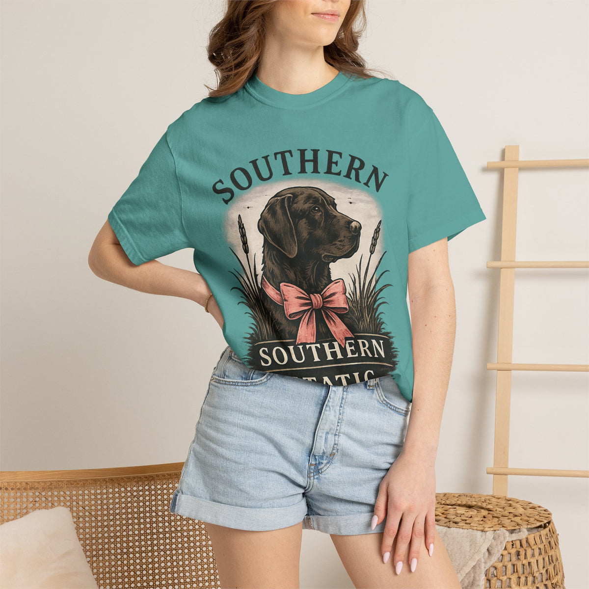 Southern Static Labrador Graphic T-Shirt — Vintage Dog Tee